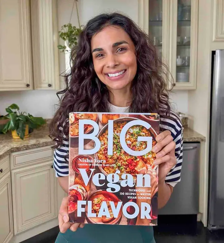Nisha with cookbock